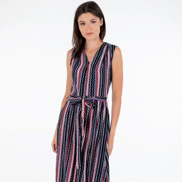 Molly Bracken - Vertical Stripe Pattern Dress - Picture 2 of 11